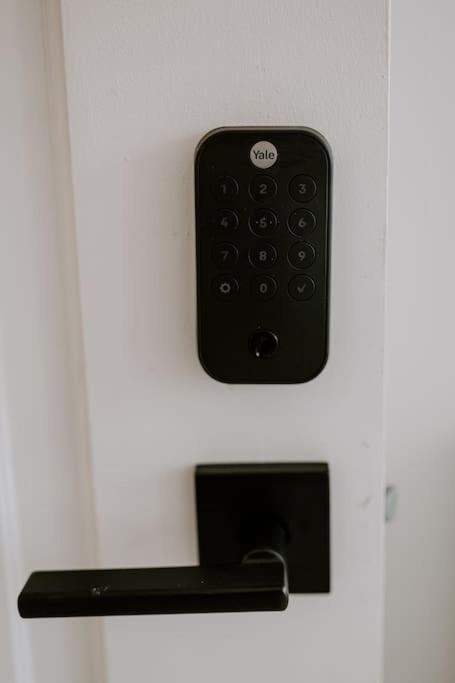 East Main Lofts - Boho 203 Apartment เมดิสัน ภายนอก รูปภาพ