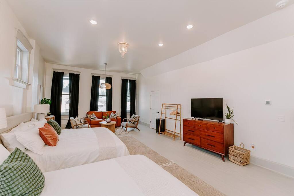 East Main Lofts - Boho 203 Apartment เมดิสัน ภายนอก รูปภาพ